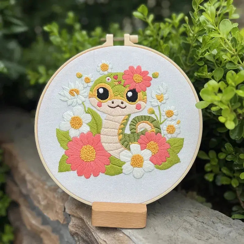 Snake Hand Embroidery Kit The Stichers Heavane