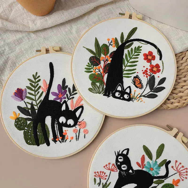 Cat & Floral Embroidery Kit The Stichers Heavane