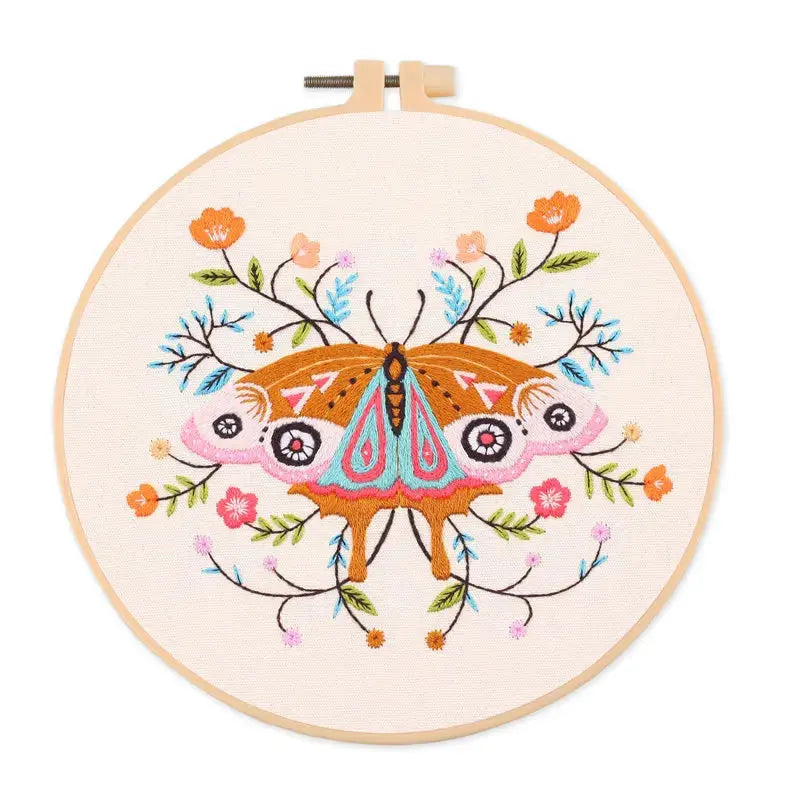 Woodland Animal Hand Embroidery Kit The Stichers Heavane