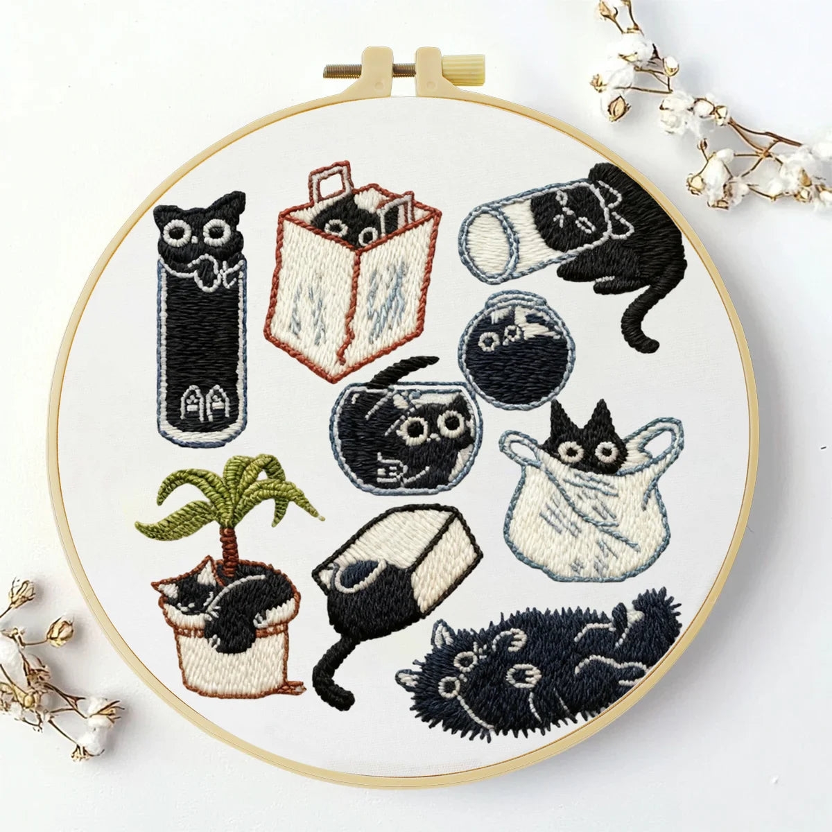 Black Cat Embroidery DIY Kit – Cute Cartoon Beginner Stitching Kit with Hoop, Pattern & Threads