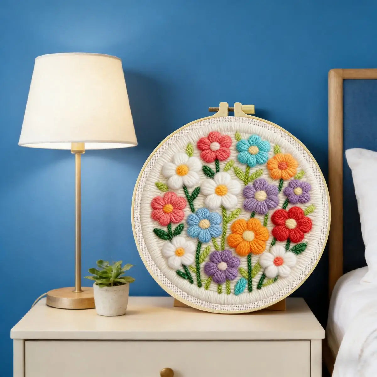 Colorful Floral Embroidery Kit for Adults – Cute Daisy Flower DIY Punch Needle Style Hoop Art Beginner Needlecraft Gift for Her