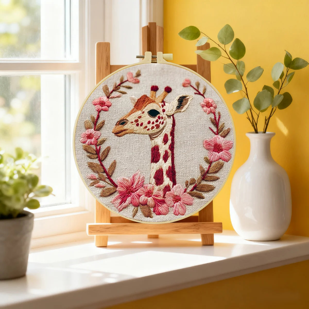 Giraffe Embroidery DIY Kit – Floral Animal Beginner Stitching Kit with Hoop, Pattern & Threads