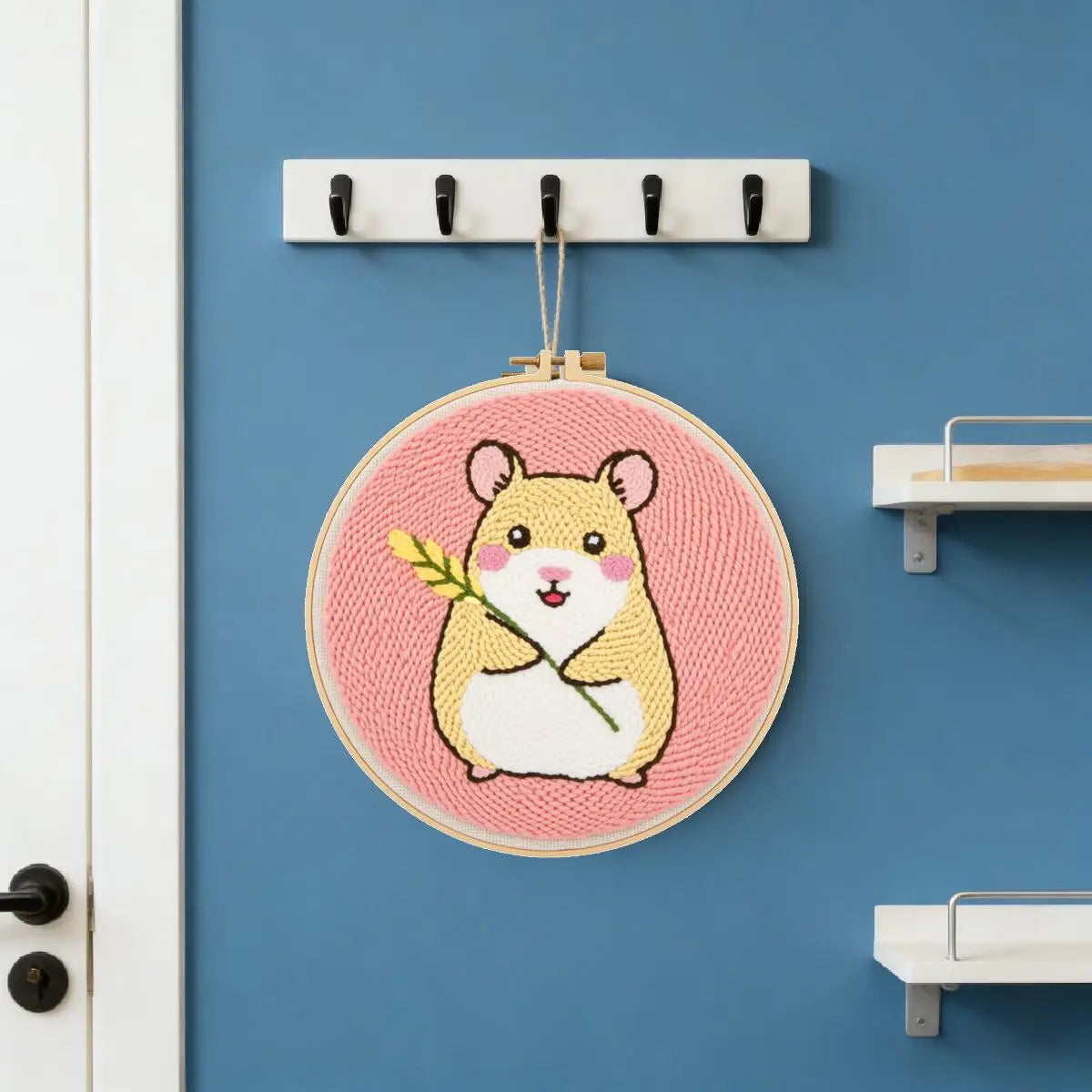 Cute Hamster Punch Needle Wall Art – Handmade Embroidery Hoop Decor for Nursery & Cozy Rooms