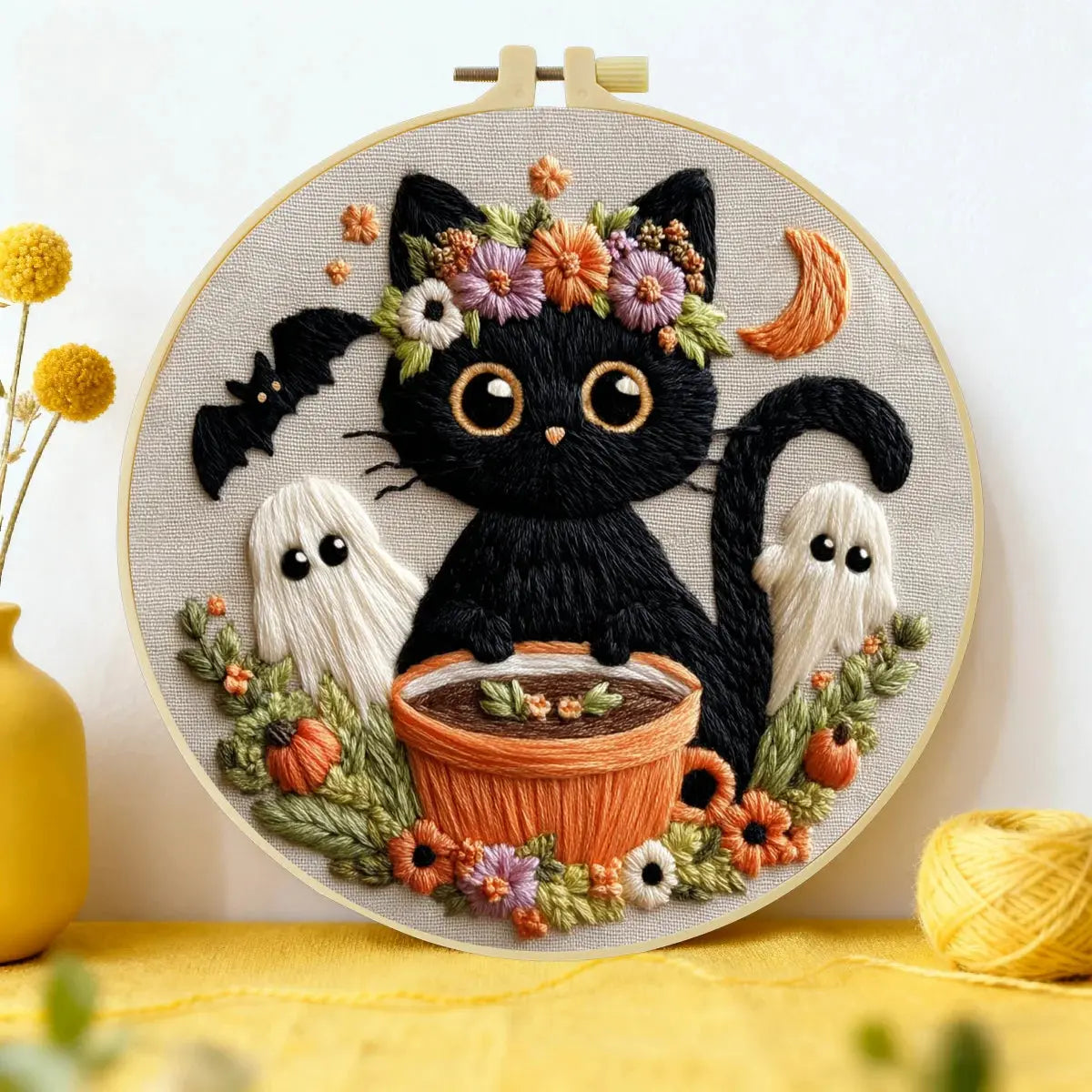 Hand-Embroidered Black Cat Halloween Hoop Art – Spooky Wall Decor The Stichers Heavane