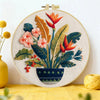 Hand-Embroidered Highland Cow Hoop Art – Farmhouse Wall Decor The Stichers Heavane