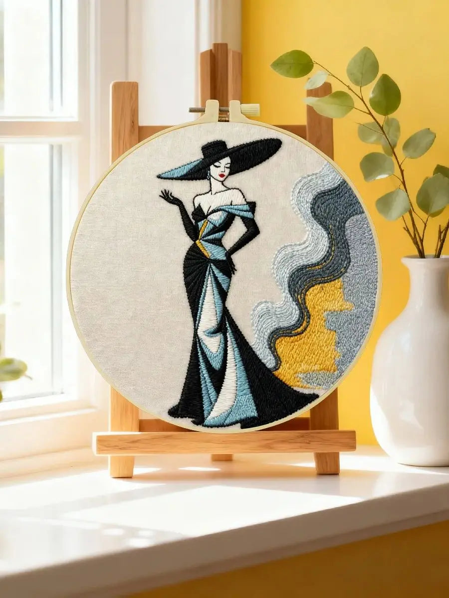 Handmade Elegant Lady Embroidery Hoop Wall Art – Vintage Fashion Portrait Decor