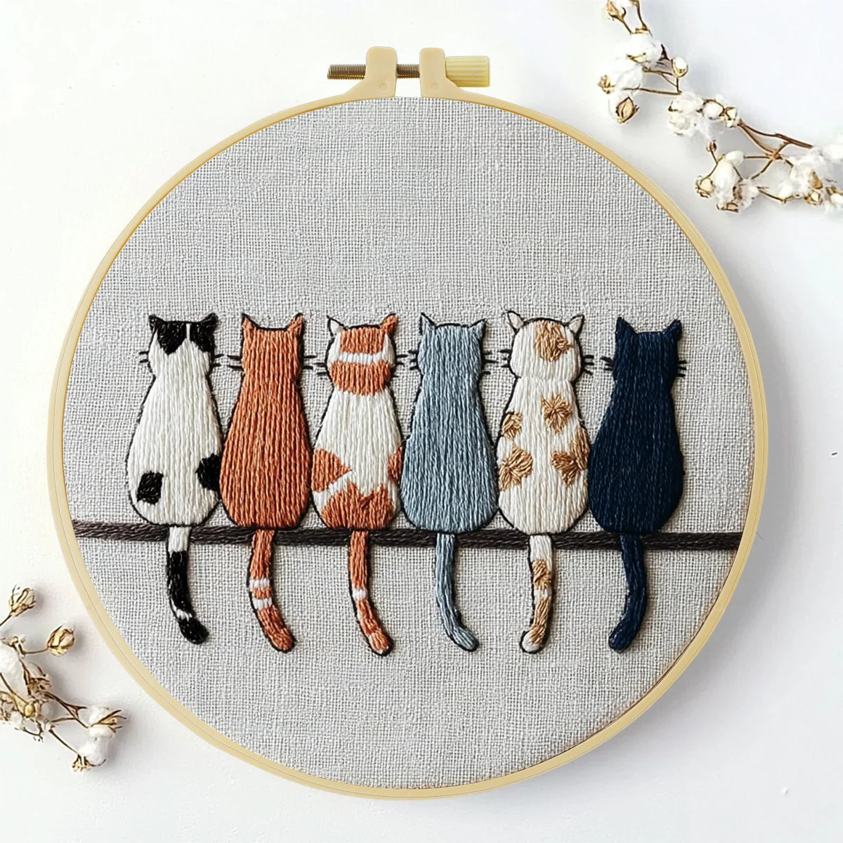 Minimalist Cat Lineup Embroidery Kit – Cute Sitting Cats Needlepoint Pattern with Modern Neutral Aesthetic for Cat Lovers