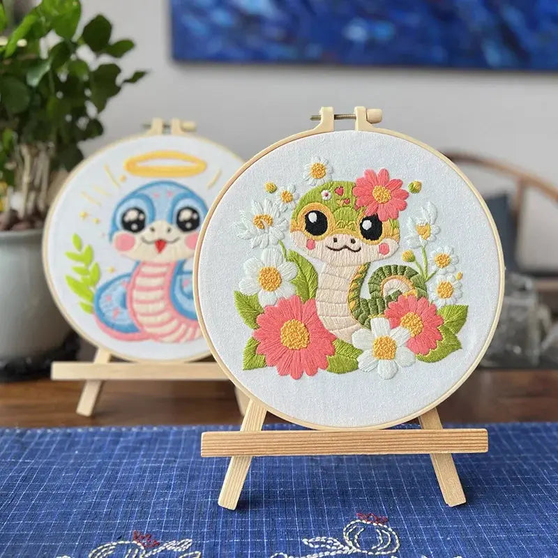 Snake Hand Embroidery Kit The Stichers Heavane