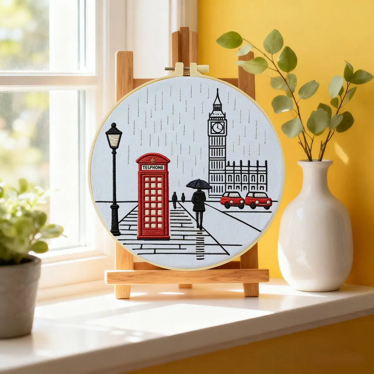 London Embroidery Kit for Beginners – DIY Big Ben Hand Embroidery Hoop Set