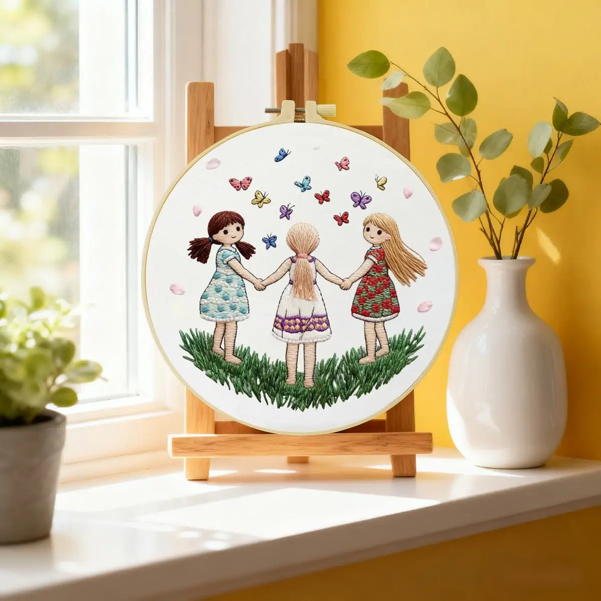 Best Friends Embroidery Kit for Beginners – DIY Girls Hand Embroidery Hoop Set