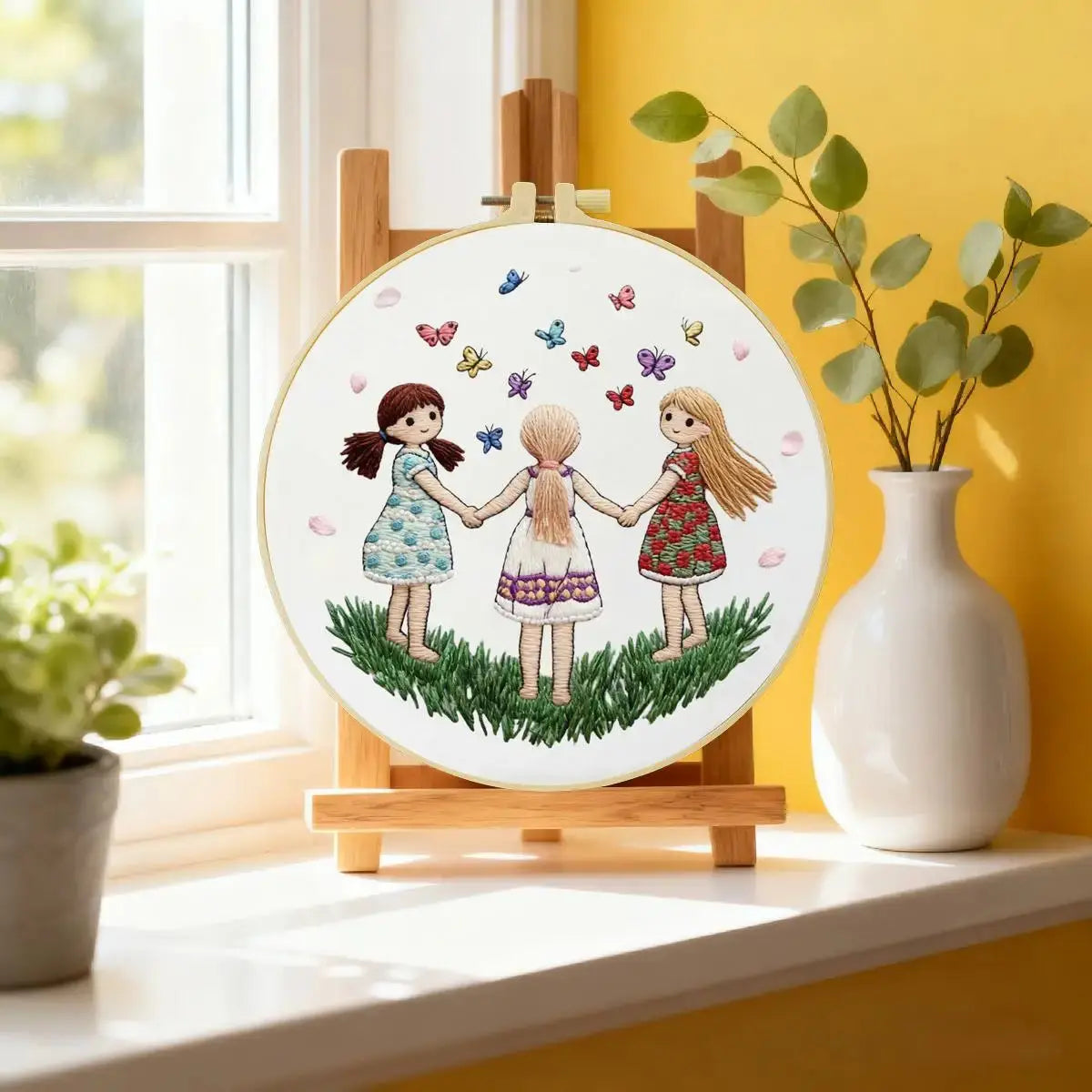 Best Friends Embroidery Kit for Beginners – DIY Girls Hand Embroidery Hoop Set Kits For Stitchers