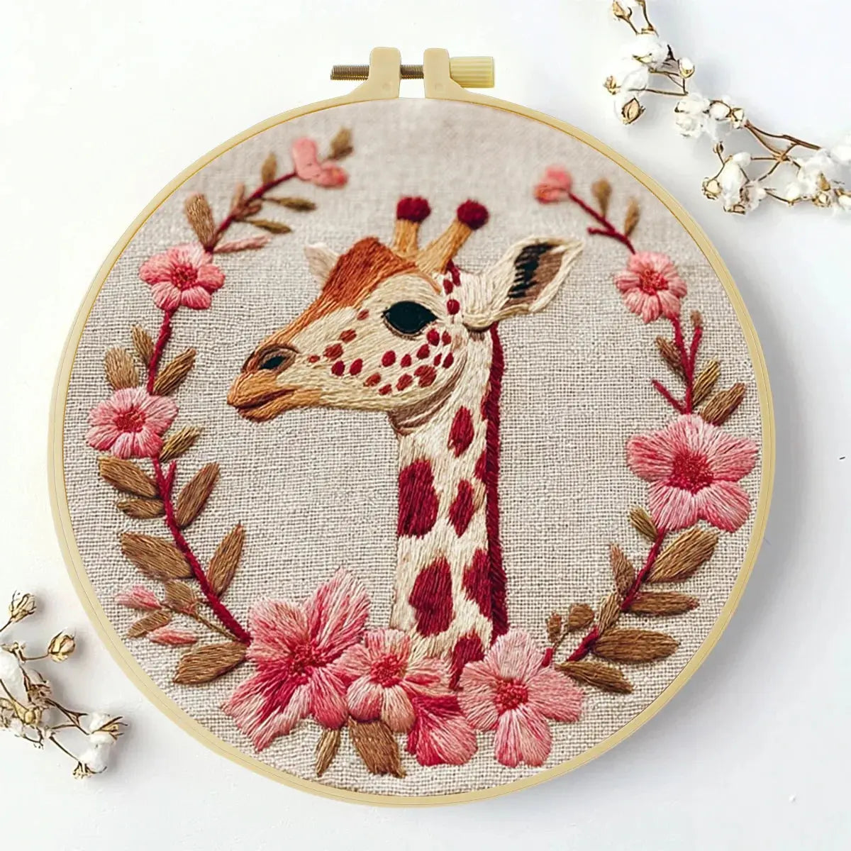 Giraffe Embroidery DIY Kit – Floral Animal Beginner Stitching Kit with Hoop, Pattern & Threads The Stichers Heavane