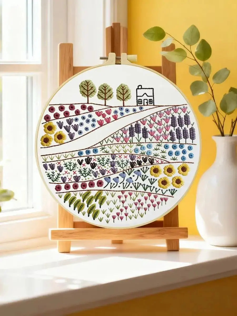 Wildflower Meadow Embroidery Kit – Countryside Floral DIY Hand Embroidery Hoop Art Set Kits For Stitchers