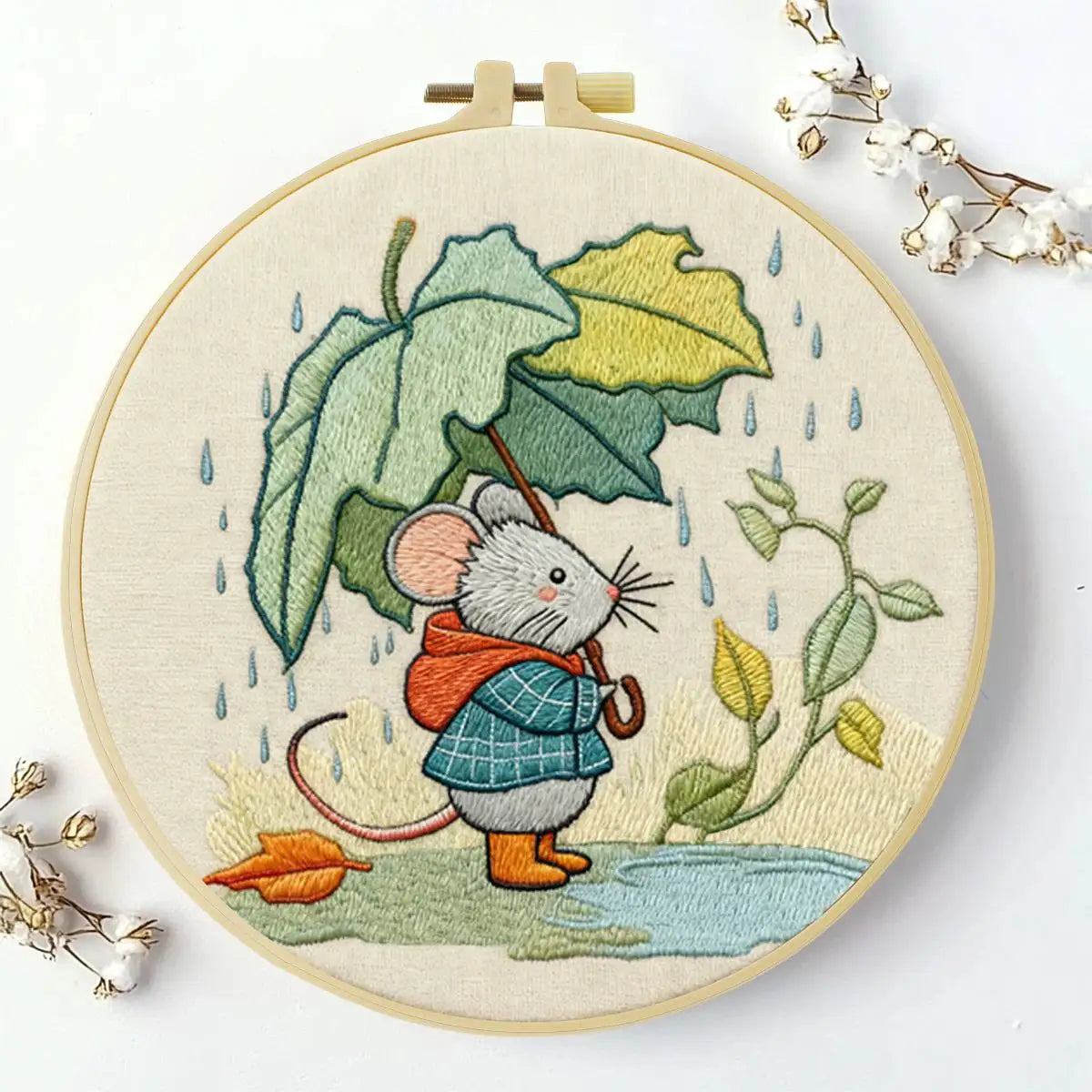 Cute Mouse with Leaf Umbrella Embroidery Kit – Whimsical Rainy Day DIY Hand Embroidery Hoop Art Set