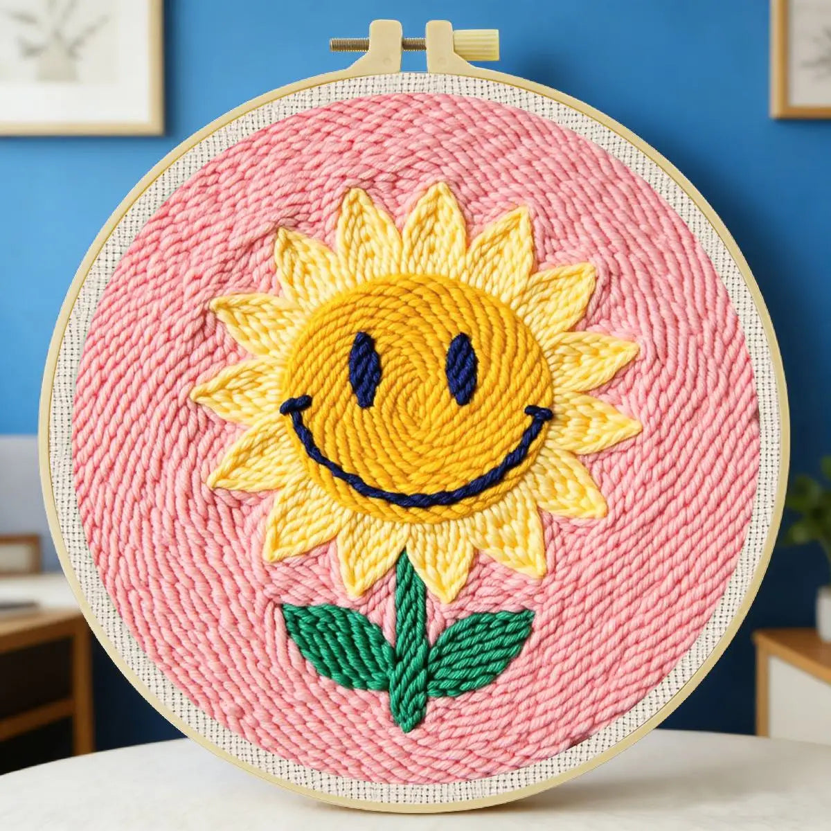 Smiley Sunflower Punch Needle Wall Art – Handmade Embroidery Hoop Decor for Nursery & Cozy Rooms