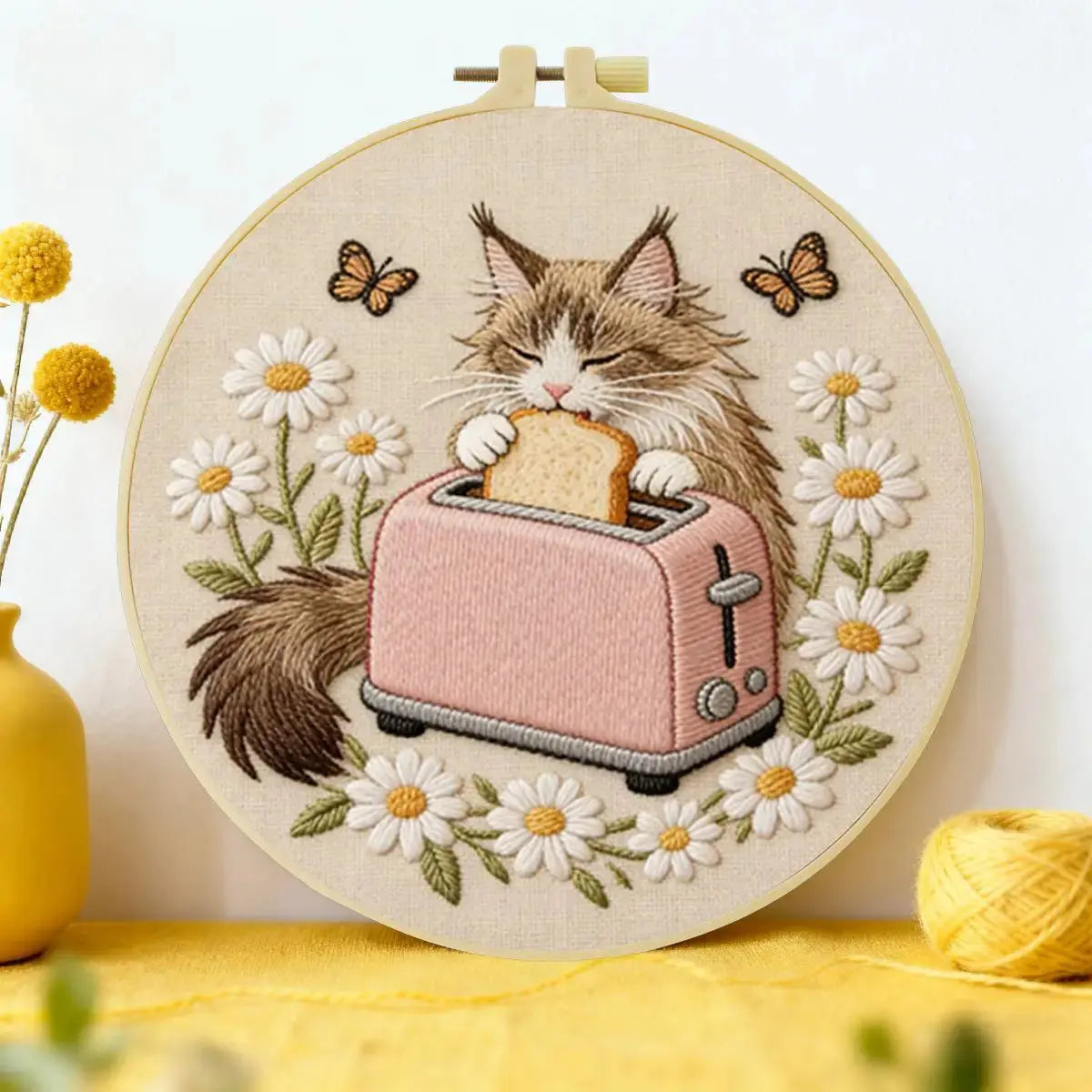 Toast-Loving Cat Embroidery Kit Kits For Stitchers