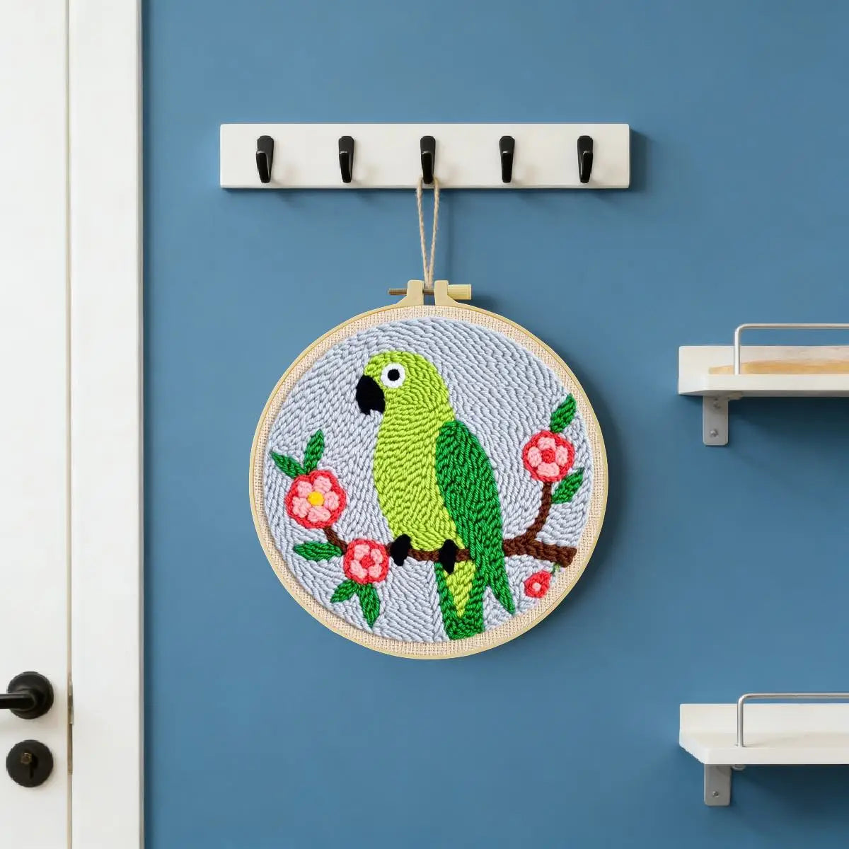 Cute Parrot Punch Needle Wall Art – Handmade Embroidery Hoop Decor for Nursery & Cozy Rooms