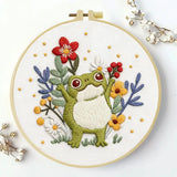 Cute Frog Embroidery Kit – Whimsical Floral Frog DIY Hand Embroidery Hoop Art Set Kits For Stitchers