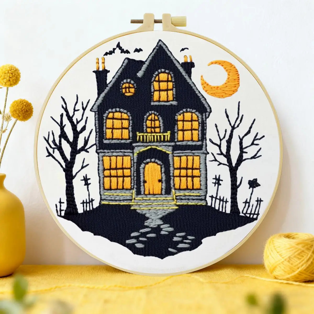 Spooky Haunted House Embroidery KitÎți place această personalitate?