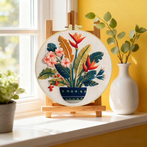 Hand-Embroidered Highland Cow Hoop Art – Farmhouse Wall Decor