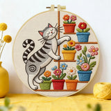 Cute Cat & Flowers Punch Needle Wall Art – Handmade Embroidery Hoop Decor for Nursery & Cozy Rooms