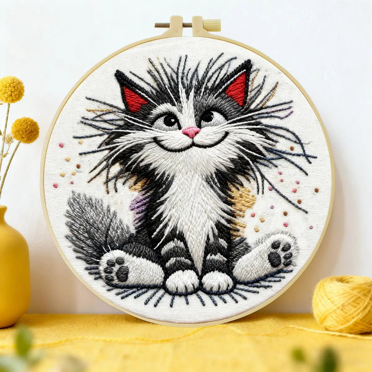 Fluffy Smiling Cat Embroidery Kit – Cute Black & White DIY Hand Embroidery Hoop Art Set